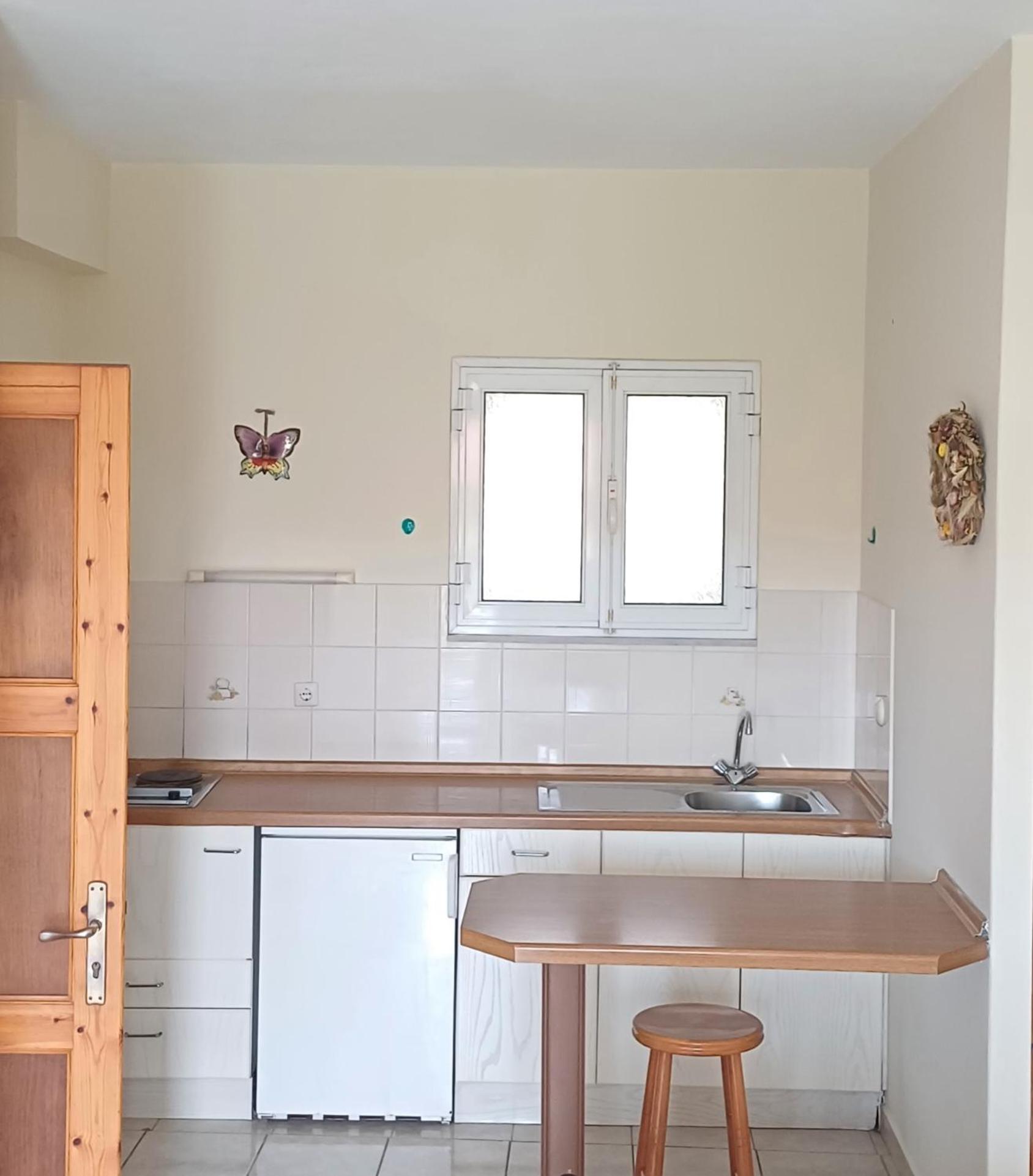 Flora Studios Corfu - Adults Only Беницес Екстериор снимка