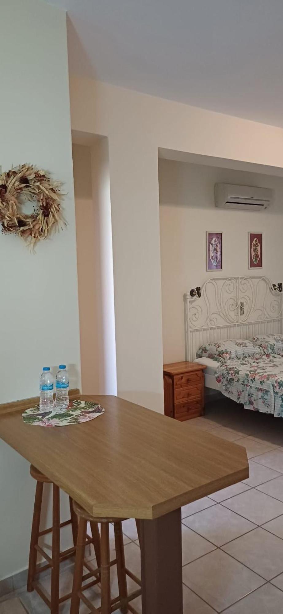 Flora Studios Corfu - Adults Only Беницес Екстериор снимка